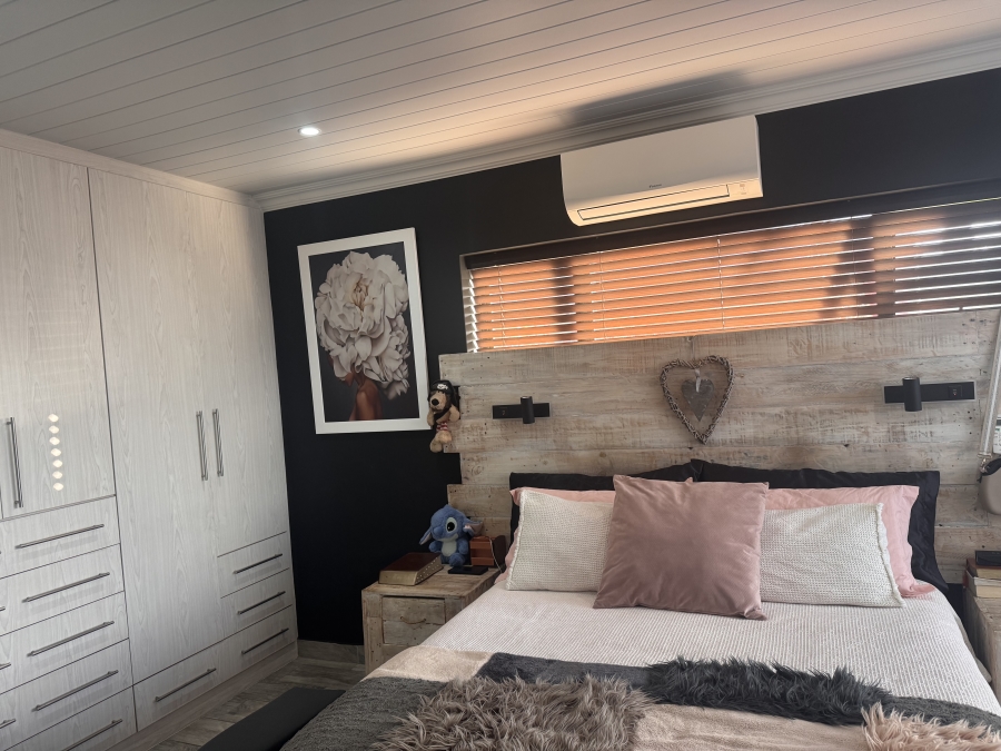 3 Bedroom Property for Sale in Tergniet Western Cape